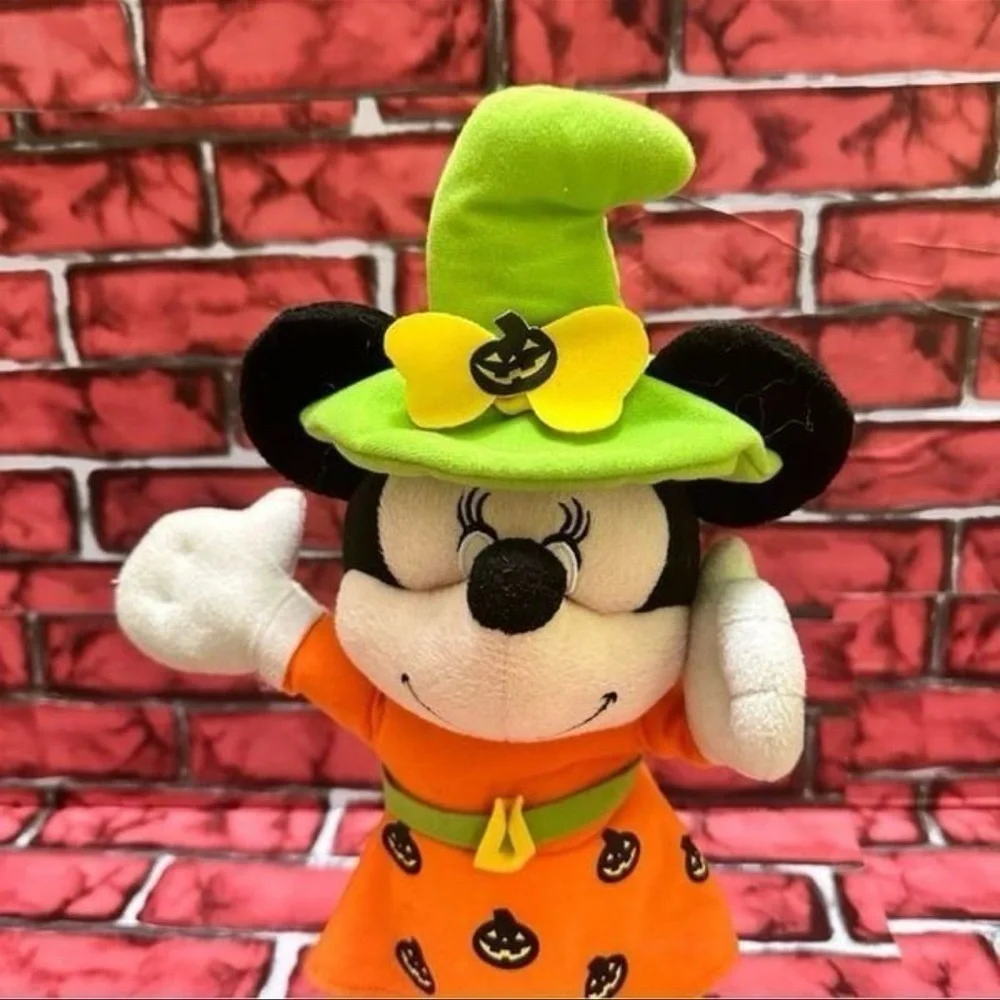 Disney Minnie Mouse witch Halloween Dancer doll